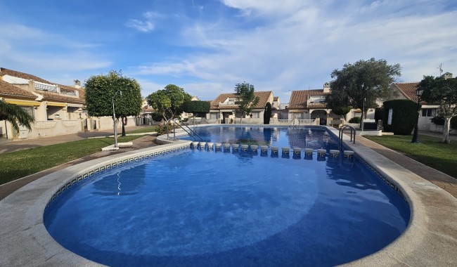 Bungalow - Begagnad - Orihuela Costa - La Zenia