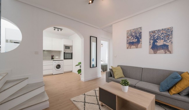 Casa Quatro - Segunda mano - Orihuela Costa - CV-502