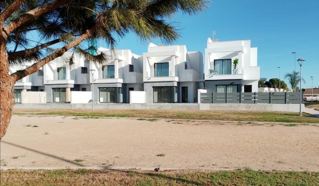 Chalet - Nueva construcción  - San Javier - RS-5575
