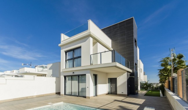 Chalet - Nueva construcción  - San Miguel de Salinas - RS-6502