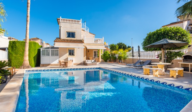 Chalet - Segunda mano - Algorfa - LE-3574