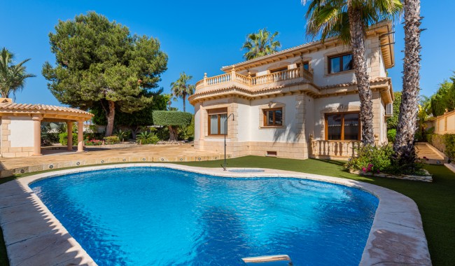 Chalet - Segunda mano - Ciudad Quesada/Rojales - LE-4892