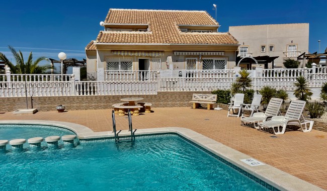 Chalet - Segunda mano - Ciudad Quesada/Rojales - MR-2018