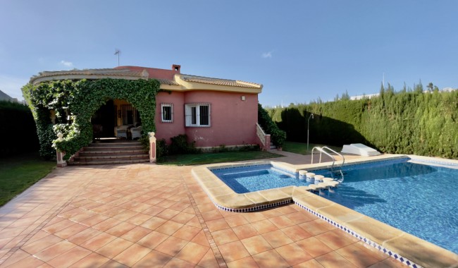Chalet - Segunda mano - Ciudad Quesada/Rojales - MR-2091