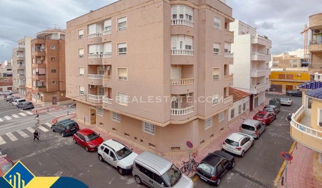 Estudio - Segunda mano - Torrevieja - Paseo maritimo