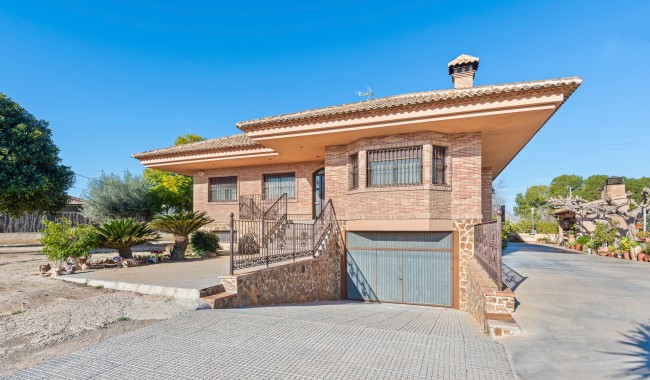 Finca - Begagnad - Beniel - LE-3861