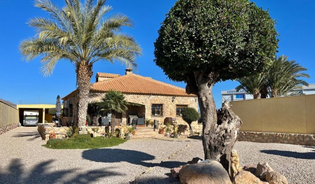Finca - Begagnad - Fortuna - Fortuna