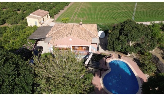 Finca - Brukt - Orihuela - LF-7220