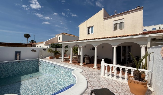 Kamienica - Sprzedaż - Torrevieja - CJ-6934
