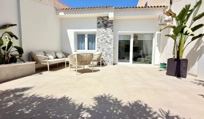Lägenhet - Begagnad - El Chaparral, Torrevieja - El Chaparral