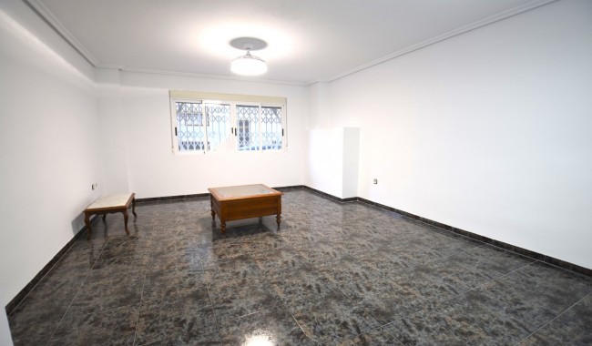 Lägenhet - Begagnad - Guardamar - Pueblo