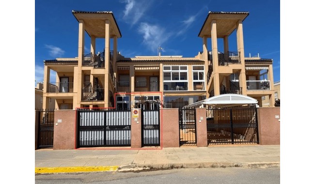 Lägenhet - Begagnad - La Zenia - La Zenia