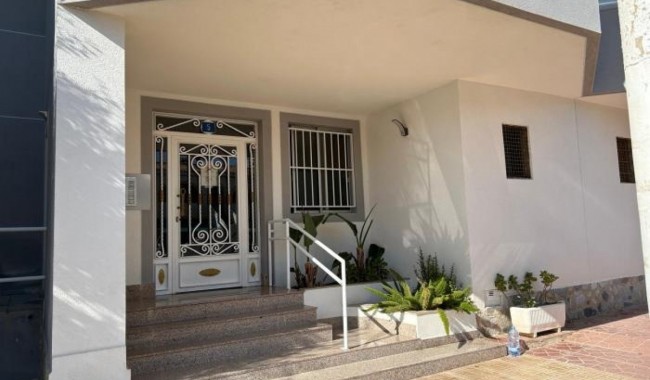 Lägenhet - Begagnad - Orihuela - Cabo Roig