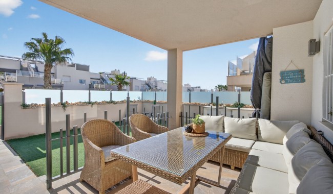 Lägenhet - Begagnad - Torrevieja - Aguas Nuevas