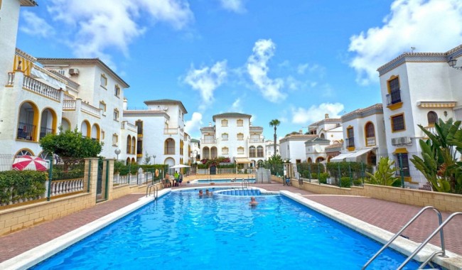 Lägenhet - Begagnad - Torrevieja - Centro
