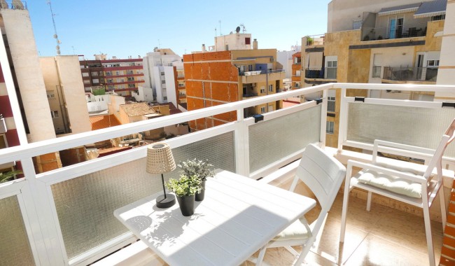 Lägenhet - Begagnad - Torrevieja - Centro