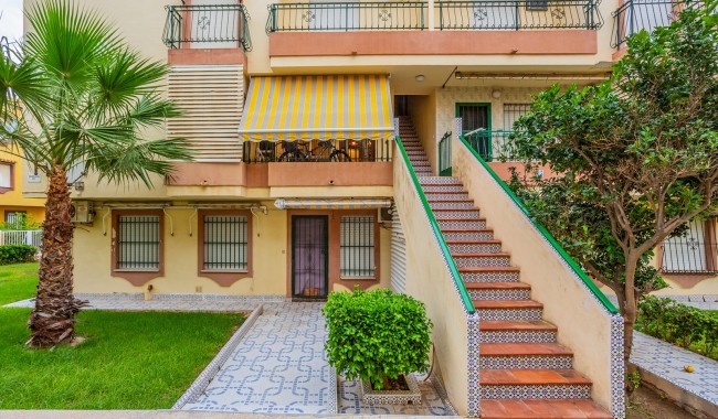 Lägenhet - Begagnad - Torrevieja - CH-8294