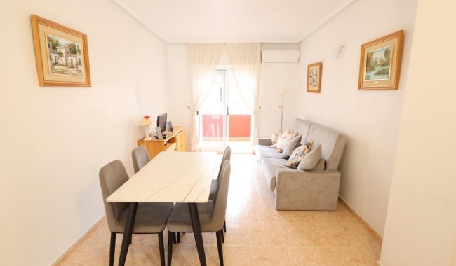 Lägenhet - Begagnad - Torrevieja - Parque de Las Naciones