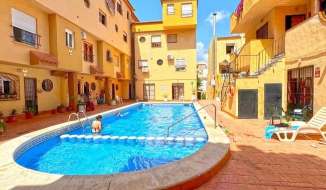 Lägenhet - Begagnad - Torrevieja - Torrevieja
