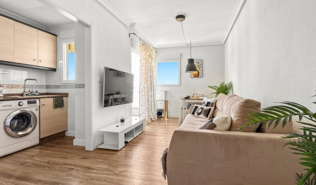 Lägenhet - Begagnad - Torrevieja - Torrevieja