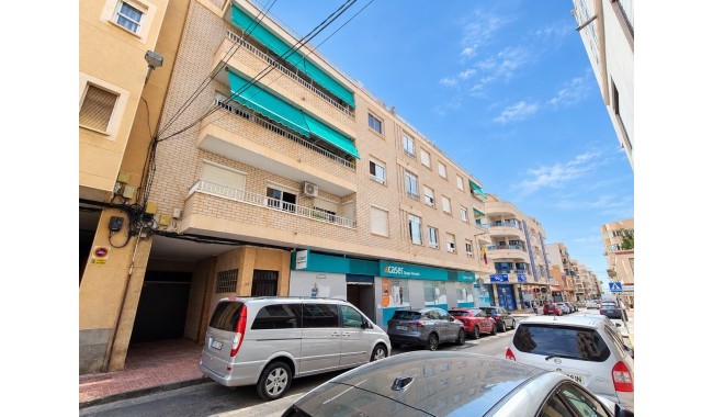 Lägenhet - Begagnad - Torrevieja - Torrevieja