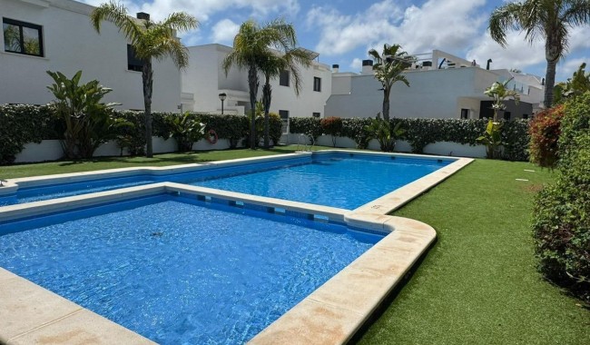 Leilighet - Brukt - Orihuela Costa - Cabo Roig
