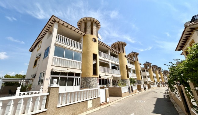 Leilighet - Brukt - Orihuela Costa - La Zenia