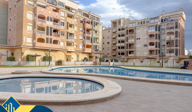 Leilighet - Brukt - Torrevieja - Centro