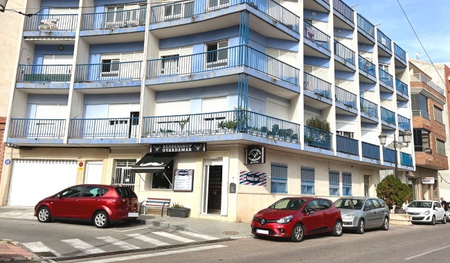 Local comercial - Segunda mano - Guardamar - Guardamar del Segura