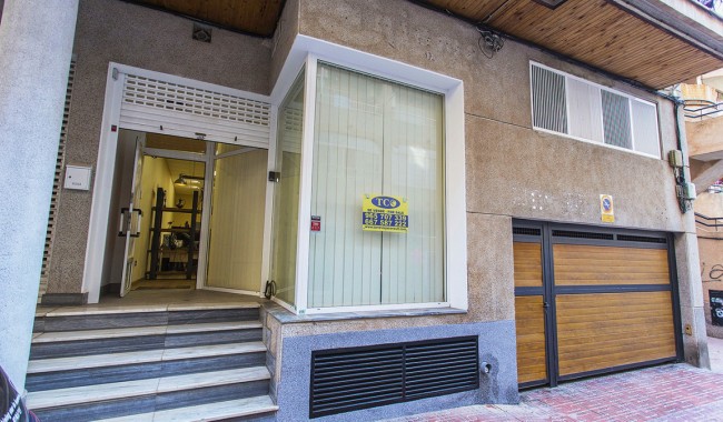 Local comercial - Segunda mano - Torrevieja - Centro
