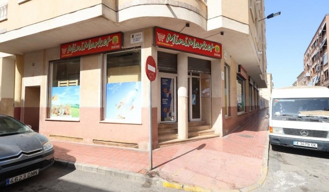 Lokal biznesowy - Sprzedaż - Torrevieja - Centro