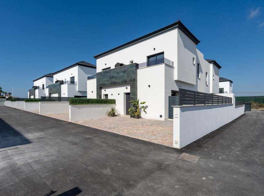 New Build - Quatro house - Gran Alacant - Centro comercial ga