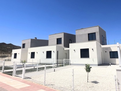 New Build - Townhouse - BAOS Y MENDIGO - Altaona Golf And Country Village