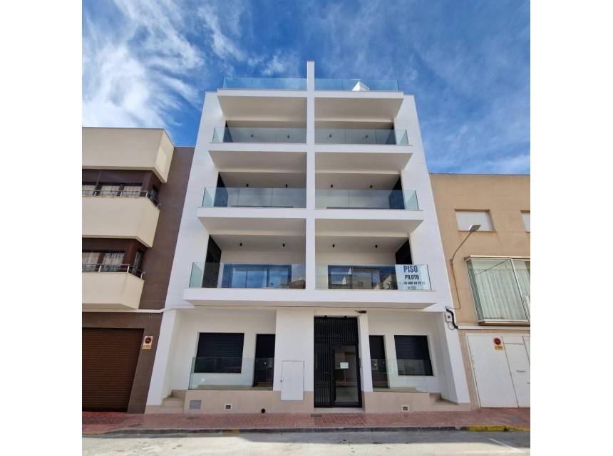 Nueva construcción  - Apartamento - Guardamar - Pueblo
