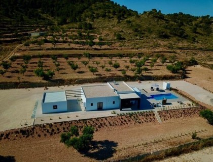 Nueva construcción  - Chalet - Hondon de las Nieves - La Canalosa