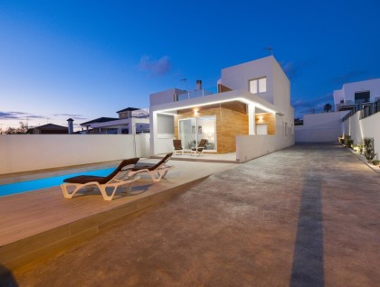 Nybygg - Villa - Torrevieja - Aguas Nuevas