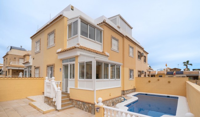 Quatro hus - Brukt - Ciudad Quesada/Rojales - Ciudad Quesada