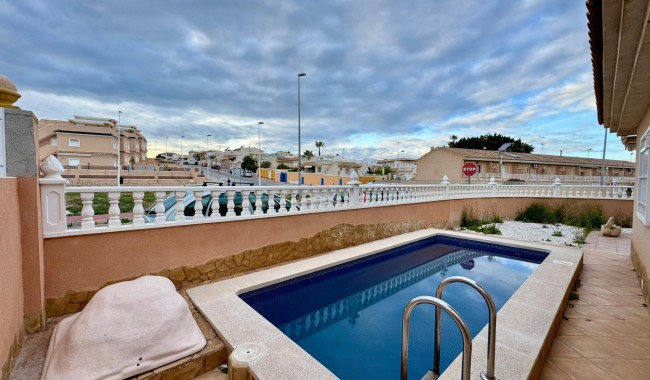 Radhus - Begagnad - Torrevieja - RB-3368