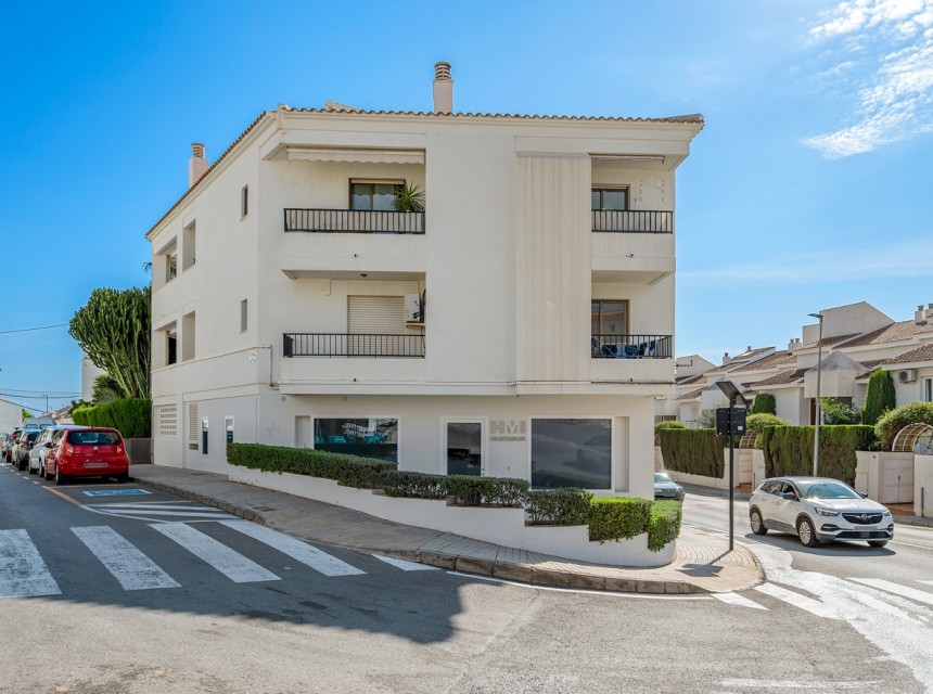 Resale - Apartment - Altea