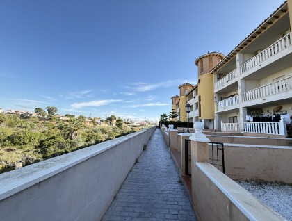 Resale - Apartment - Cabo Roig