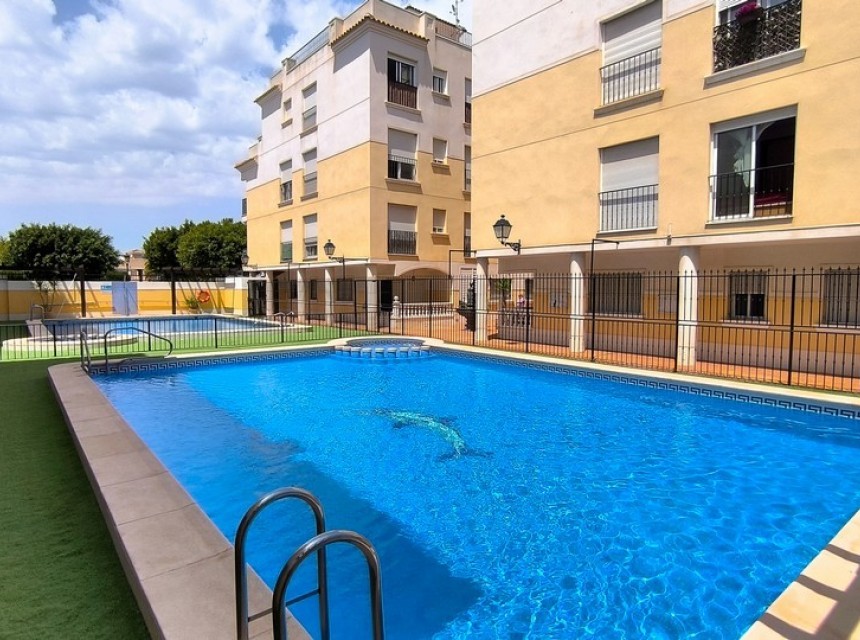 Resale - Apartment - Formentera del Segura