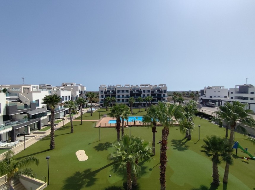 Resale - Apartment - Guardamar - El Raso