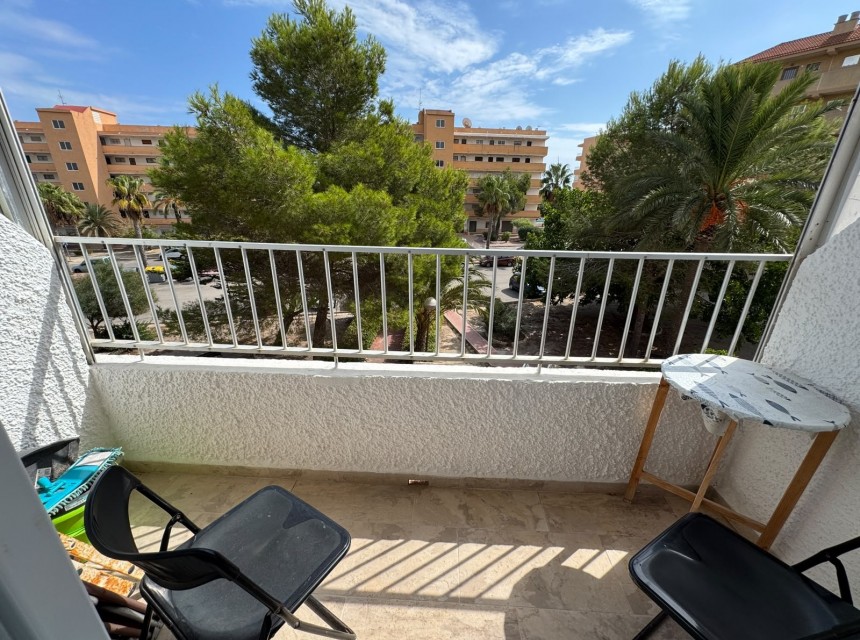 Resale - Apartment - Guardamar - Pinomar