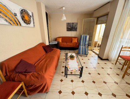 Resale - Apartment - Guardamar - Pueblo