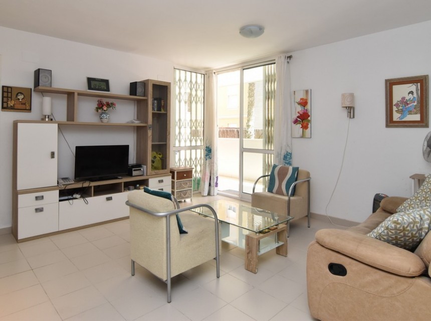 Resale - Apartment - Guardamar - Puerto