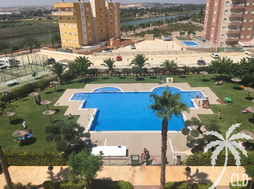 Resale - Apartment - Guardamar