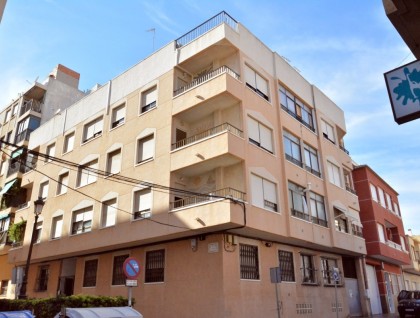 Resale - Apartment - Guardamar