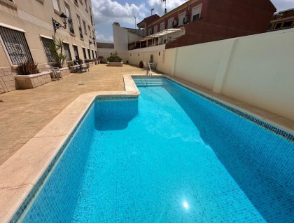 Resale - Apartment - Jacarilla