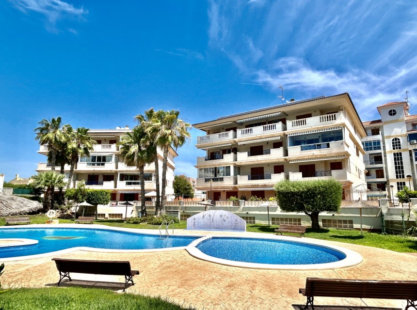 Resale - Apartment - La Mata, Torrevieja - La Mata