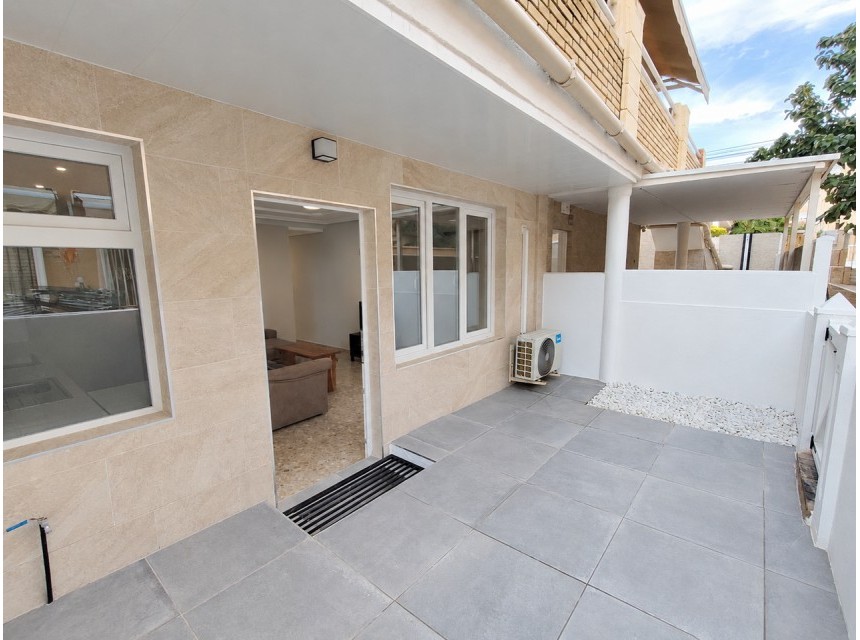 Resale - Apartment - La Mata, Torrevieja - La Mata